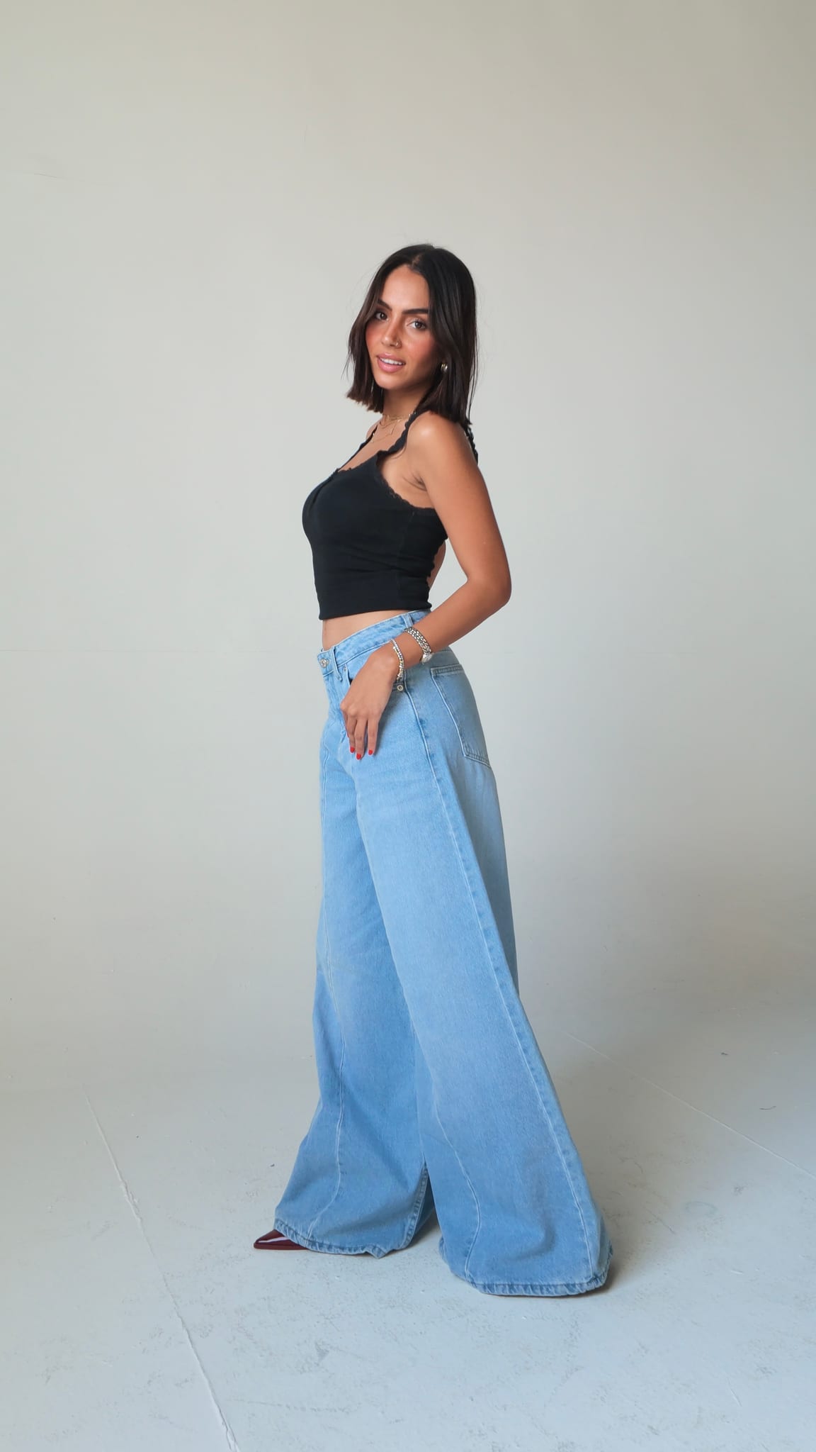 Relaxed Baggy High waist powder blue jeans