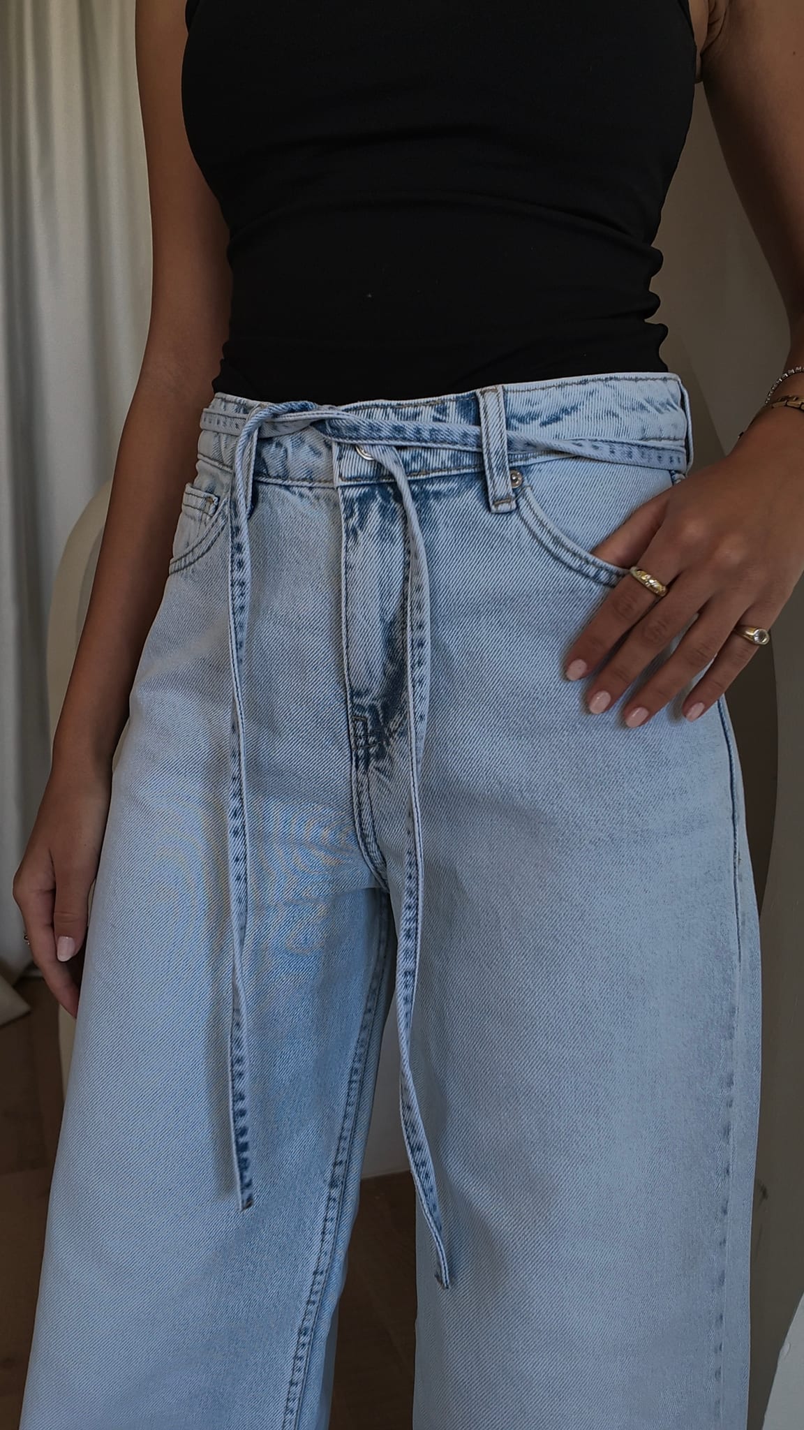 Super Baggy – High Waist Tie-Belt Powder Blue Jeans