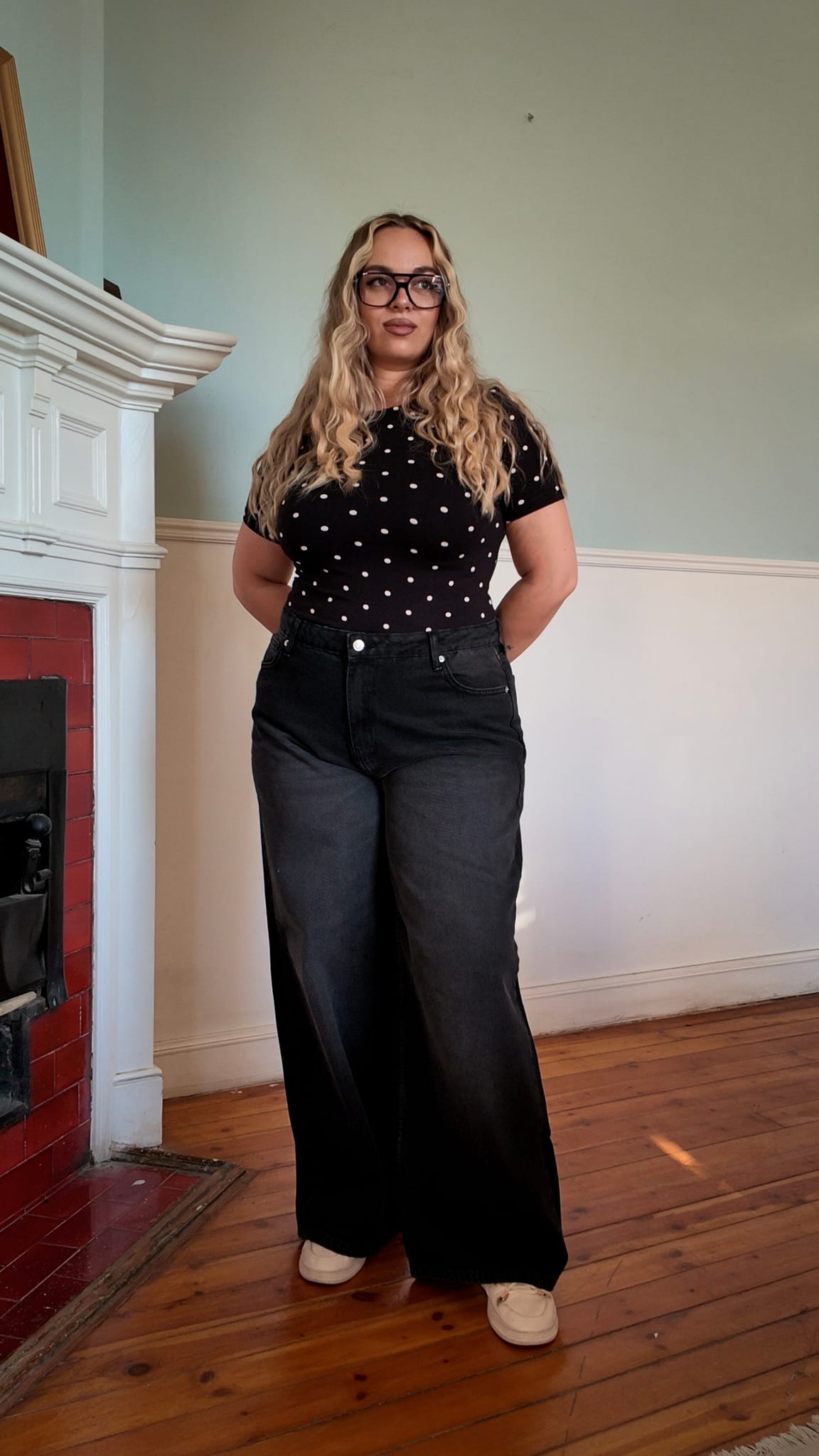 Super Baggy High-Waist Washed Black Jeans