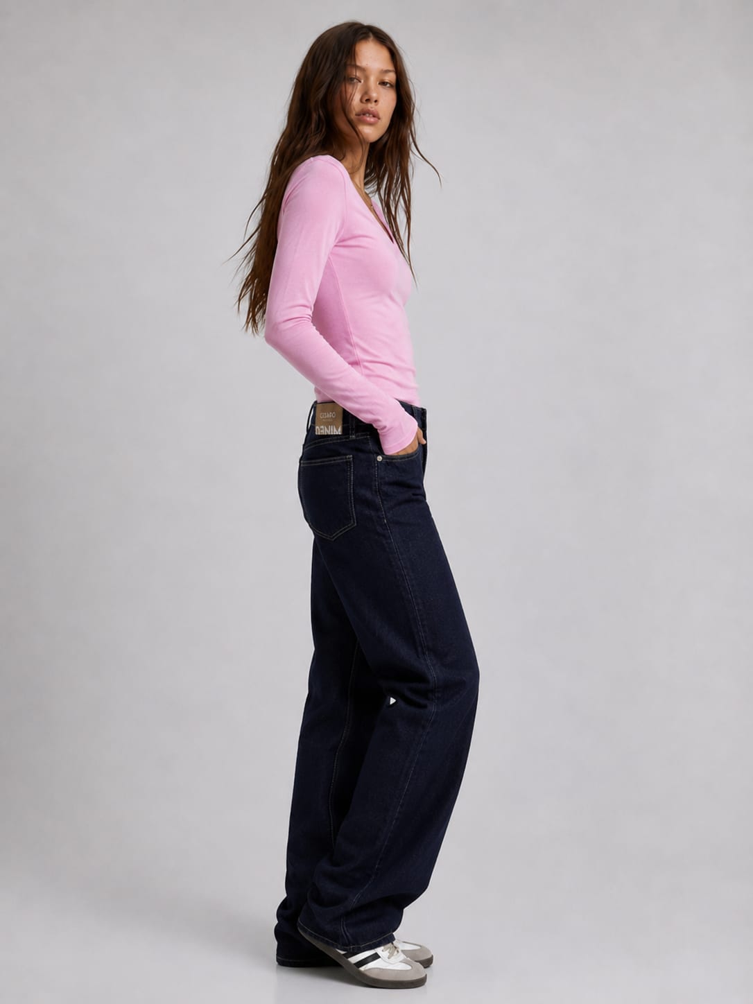 Straight High-Waist Dark Indigo Jeans