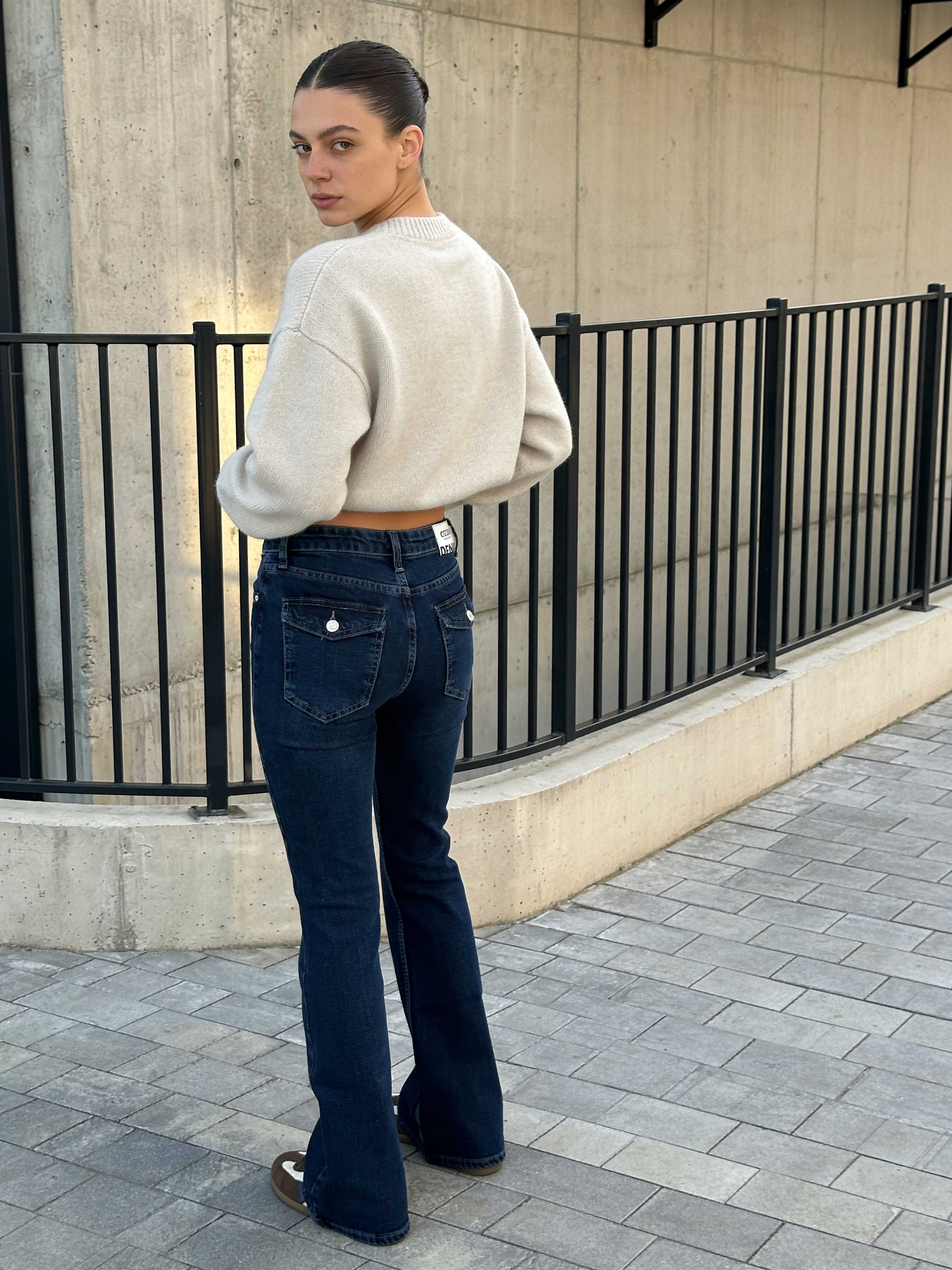 Flare – Low-Waist Deep Ocean Blue Jeans Flare CIZARO - Cizaro Jeans