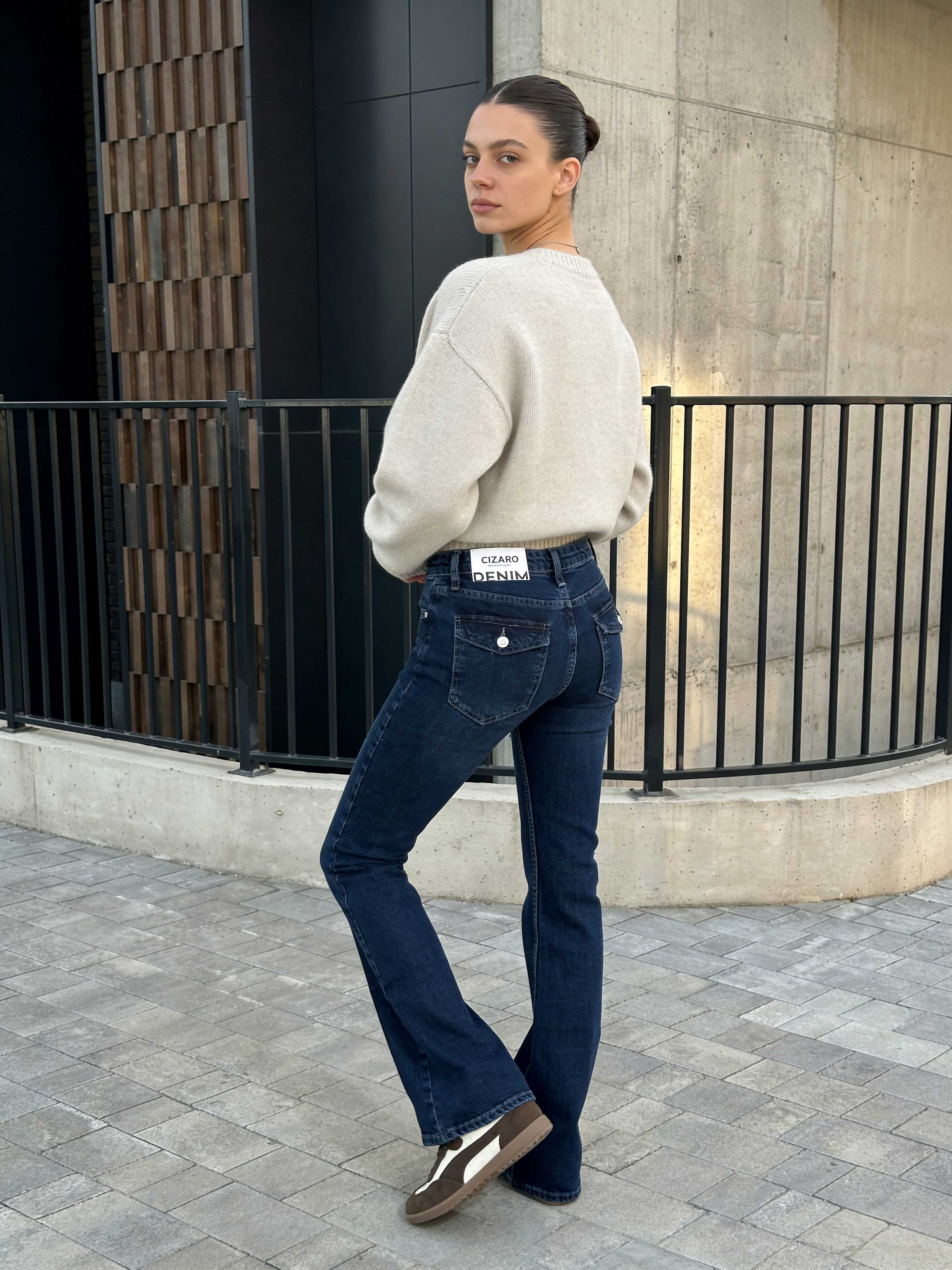 Flare – Low-Waist Deep Ocean Blue Jeans Flare CIZARO - Cizaro Jeans