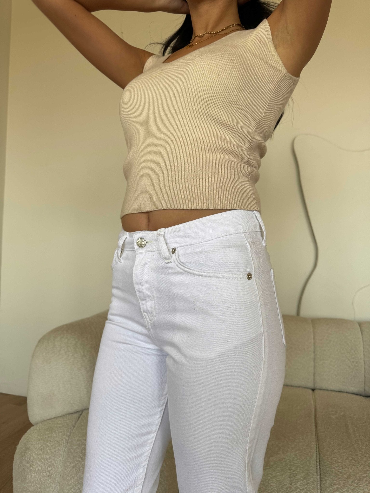 Mom Fit – Mid Rise White Jeans mom fit CIZARO - Cizaro Jeans