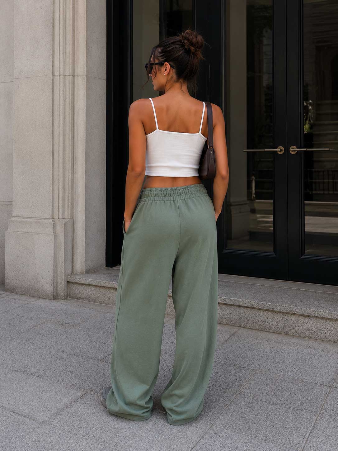 Wide-Leg Sweatpants – Olive sweatpants CIZARO - Cizaro Jeans