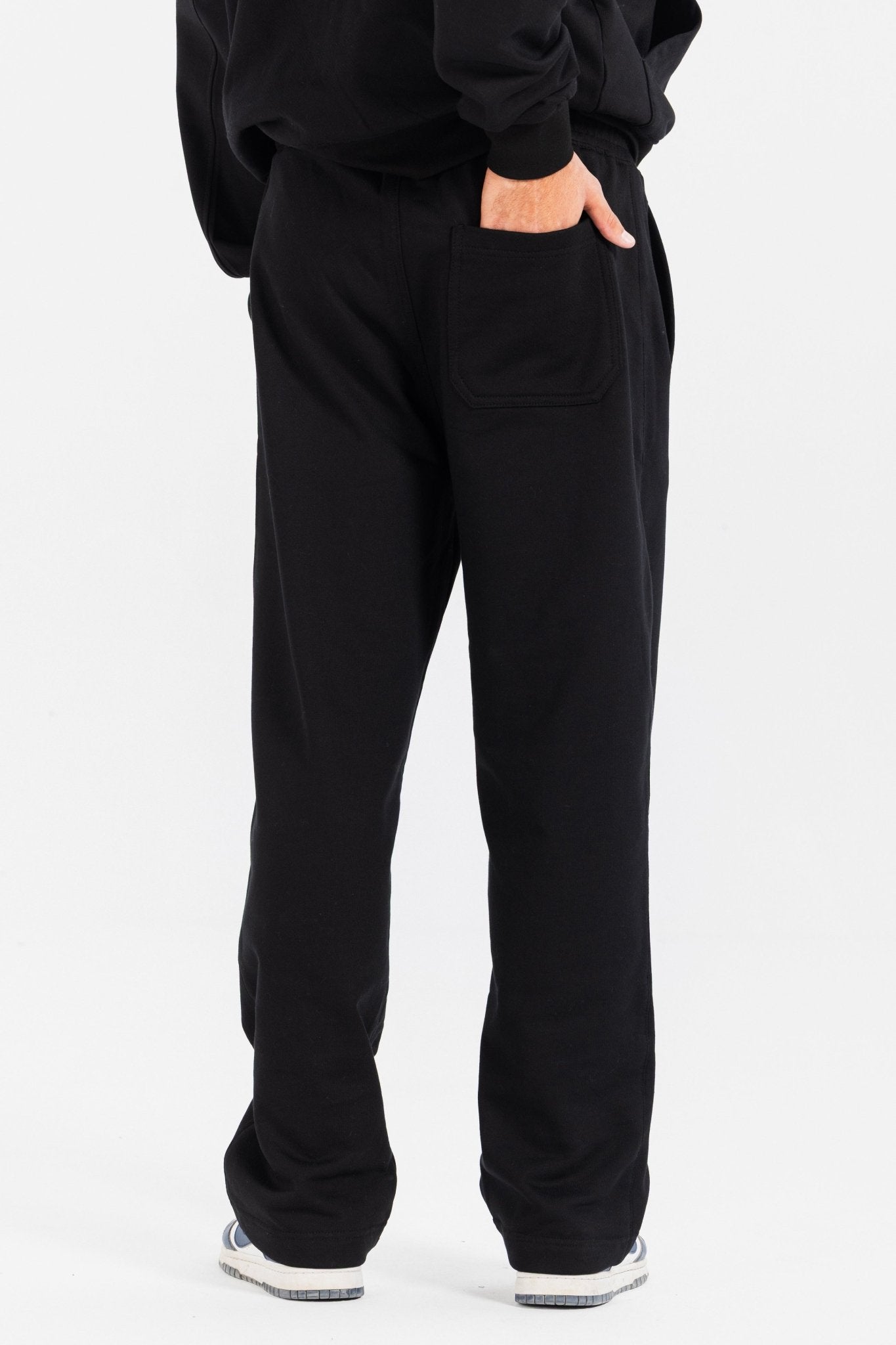 Wide-Leg Sweatpants – Black Pants Sweatpants CIZARO - Cizaro Jeans