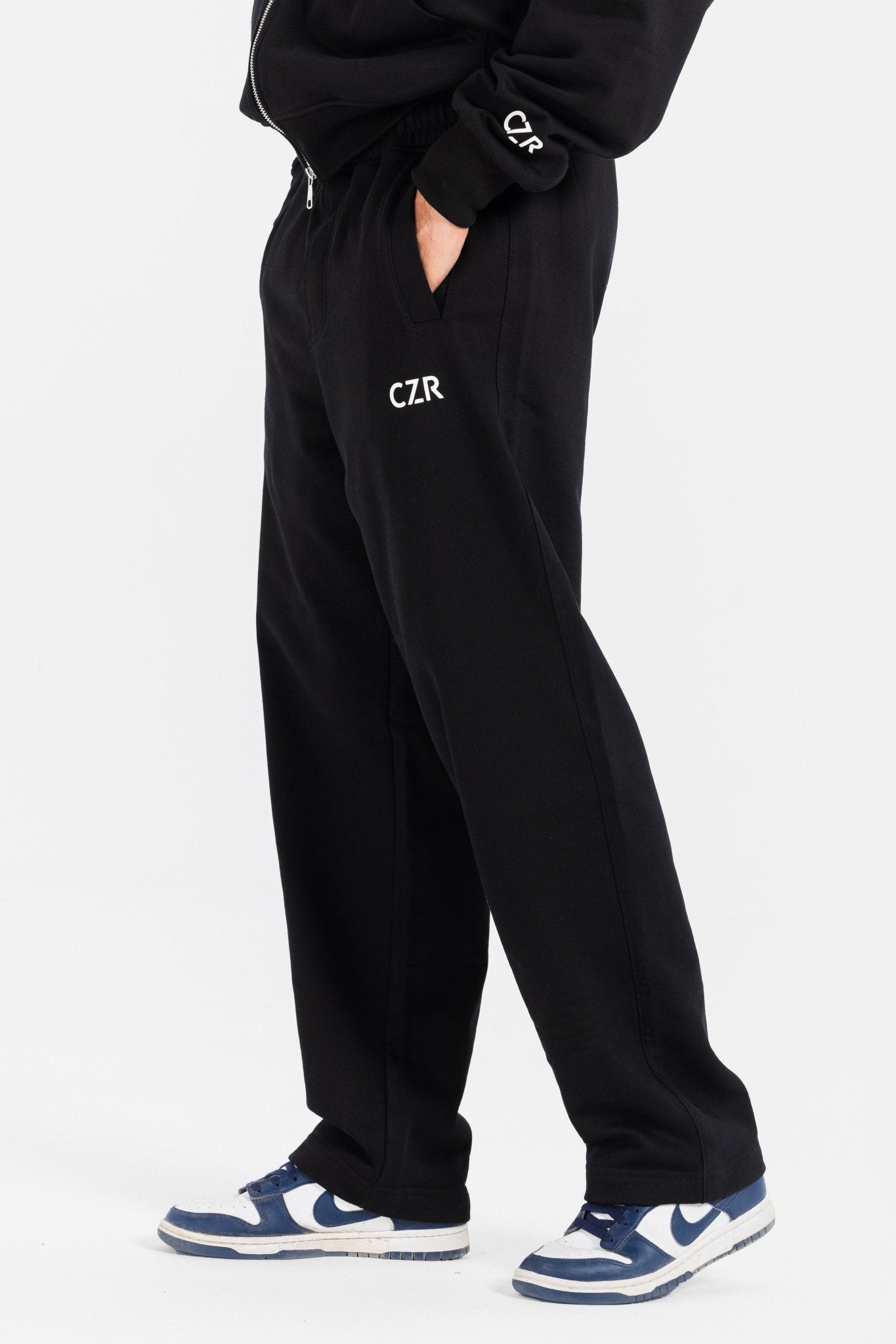 Wide-Leg Sweatpants – Black Pants Sweatpants CIZARO - Cizaro Jeans