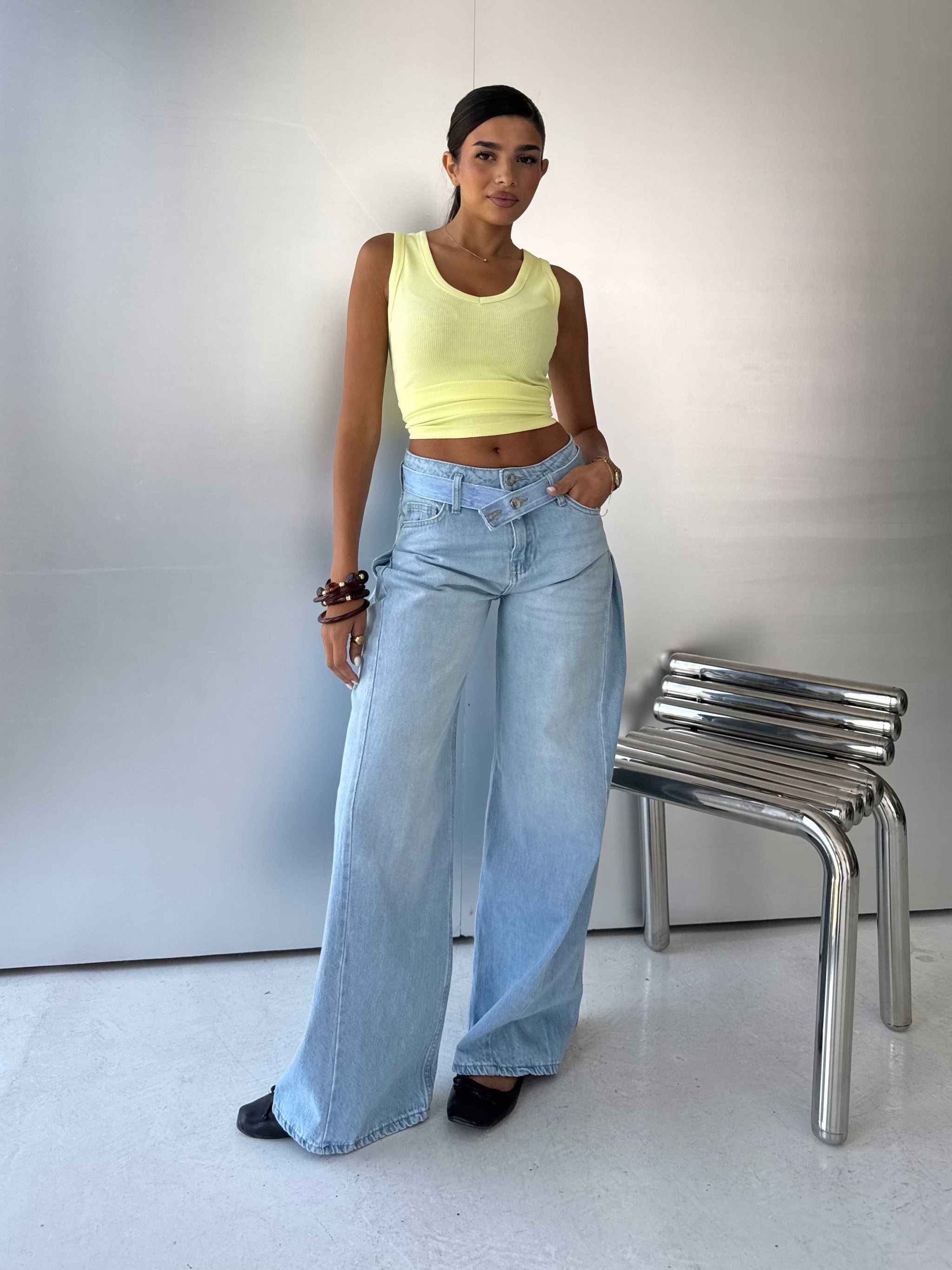 Super Baggy Low-Waist Double-Buckle Light Wash Blue Jeans Baggy CIZARO - Cizaro Jeans