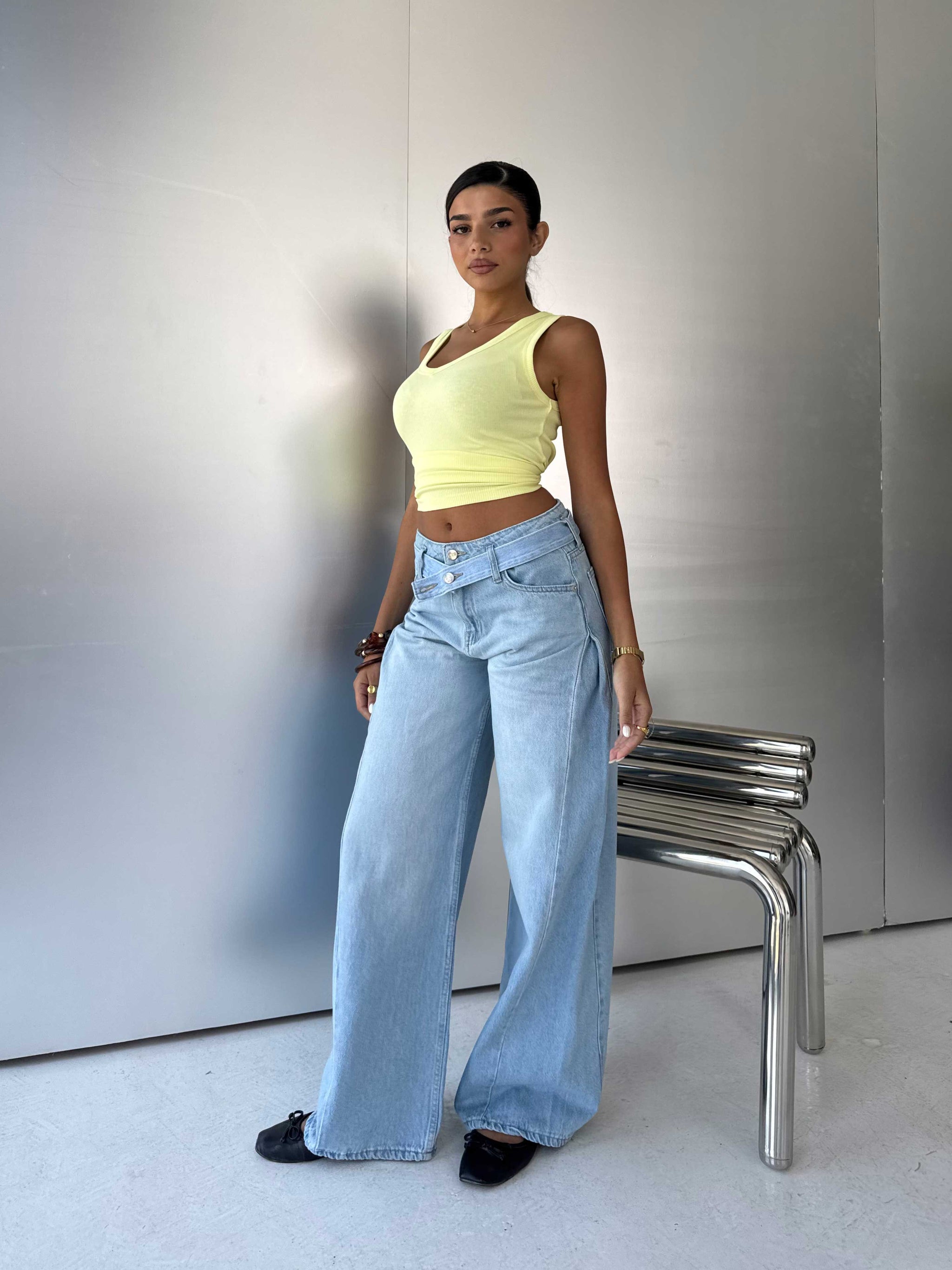 Super Baggy Low-Waist Double-Buckle Light Wash Blue Jeans Baggy CIZARO - Cizaro Jeans