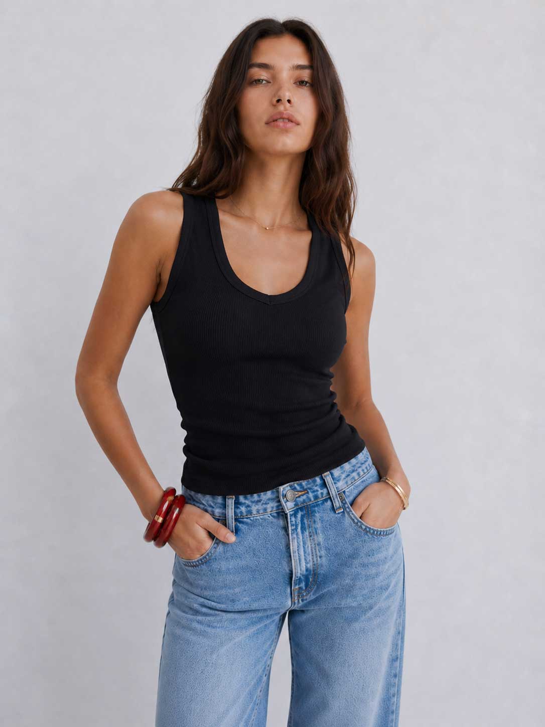 Ribbed V-neck Tank Top _ Black Basic Top CIZARO - Cizaro Jeans