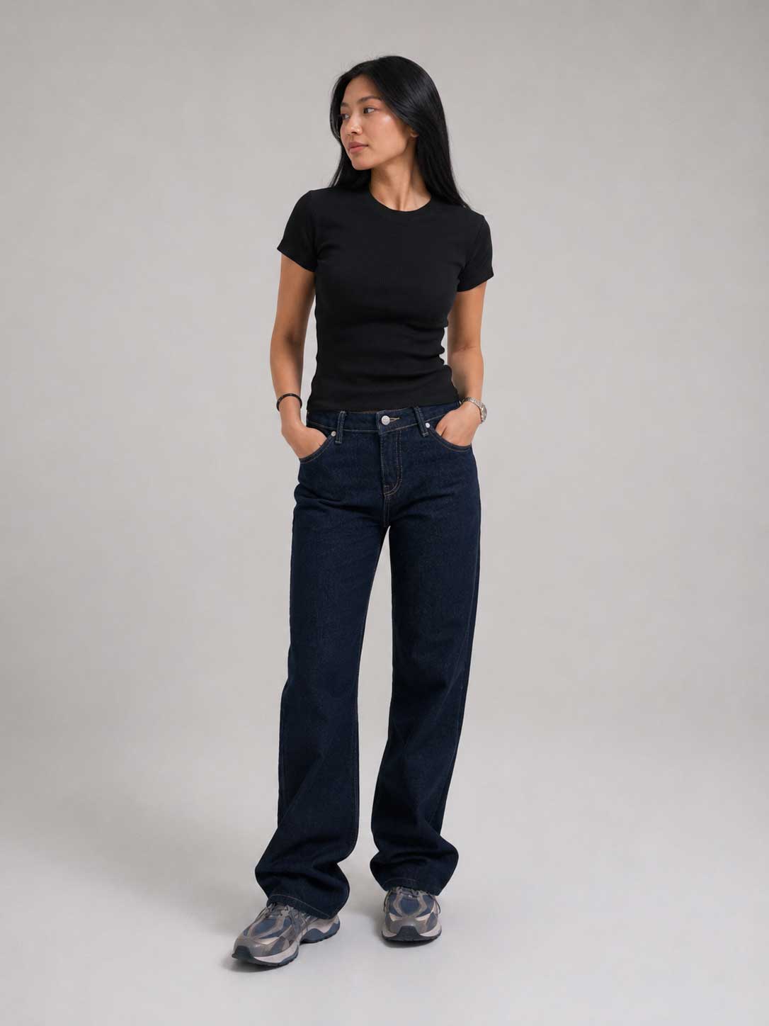 Short Sleeve Crew Neck Ribbed Top – Black