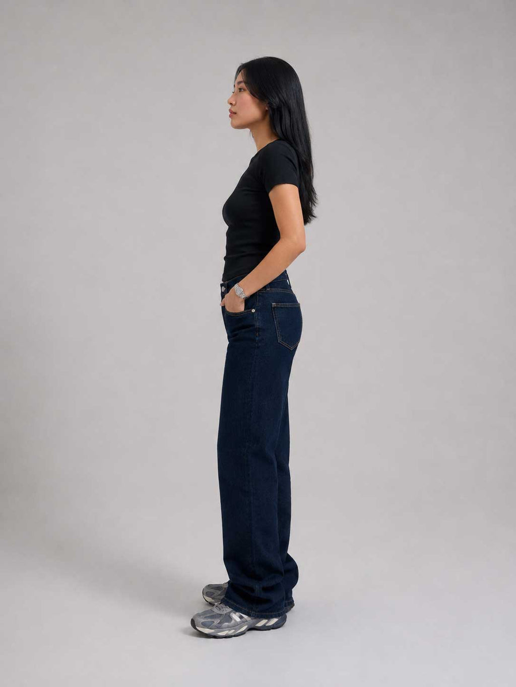 Short Sleeve Crew Neck Ribbed Top – Black Top CIZARO - Cizaro Jeans