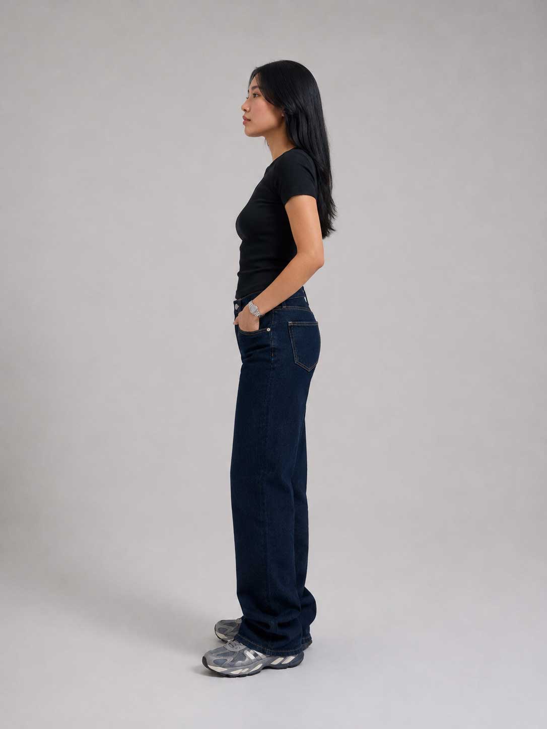 Short Sleeve Crew Neck Ribbed Top – Black Top CIZARO - Cizaro Jeans