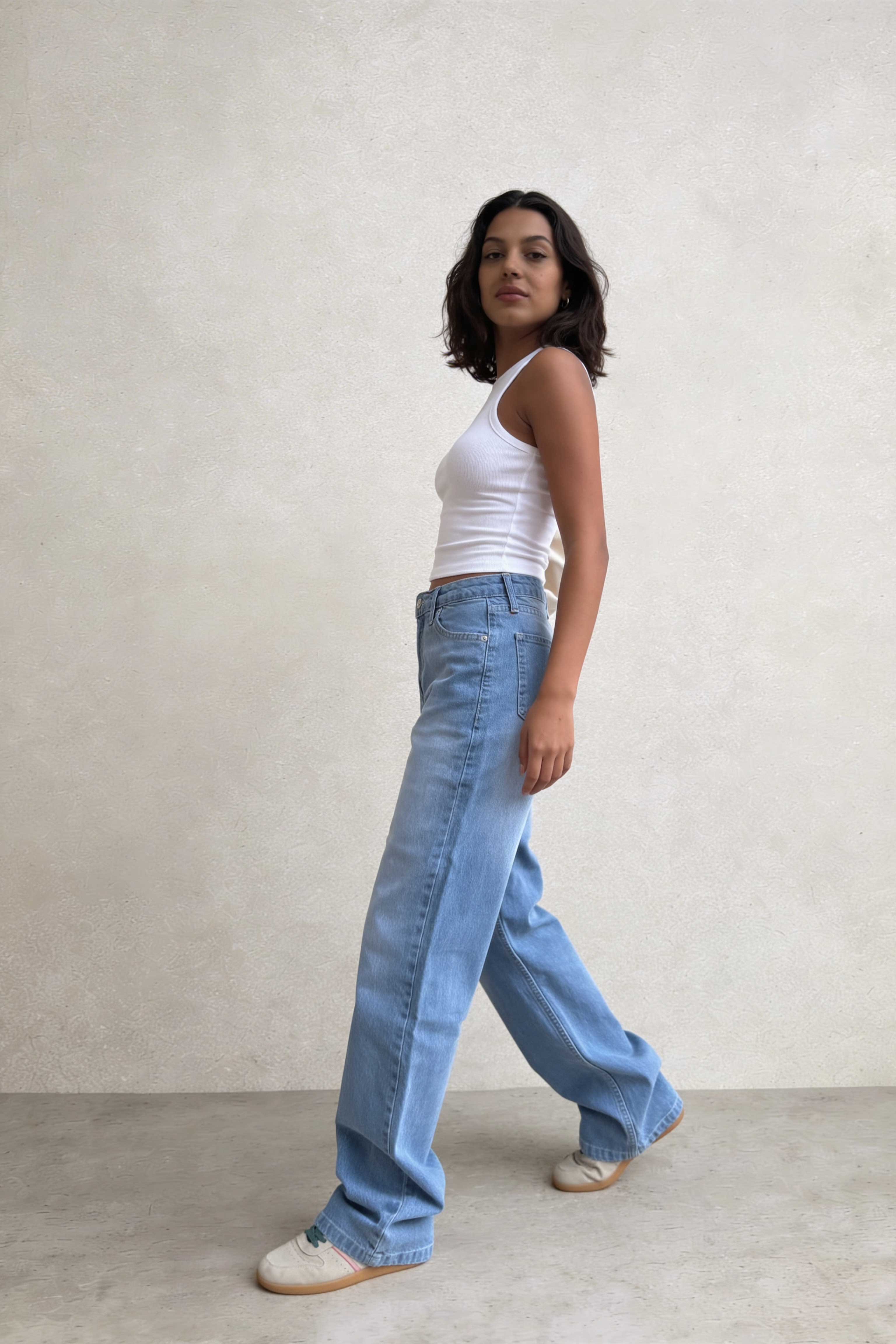 Ultra Comfort Straight - High Waist Bright Mid Blue Straight Jeans Straight - ULTRA COMFORT CIZARO - Cizaro Jeans