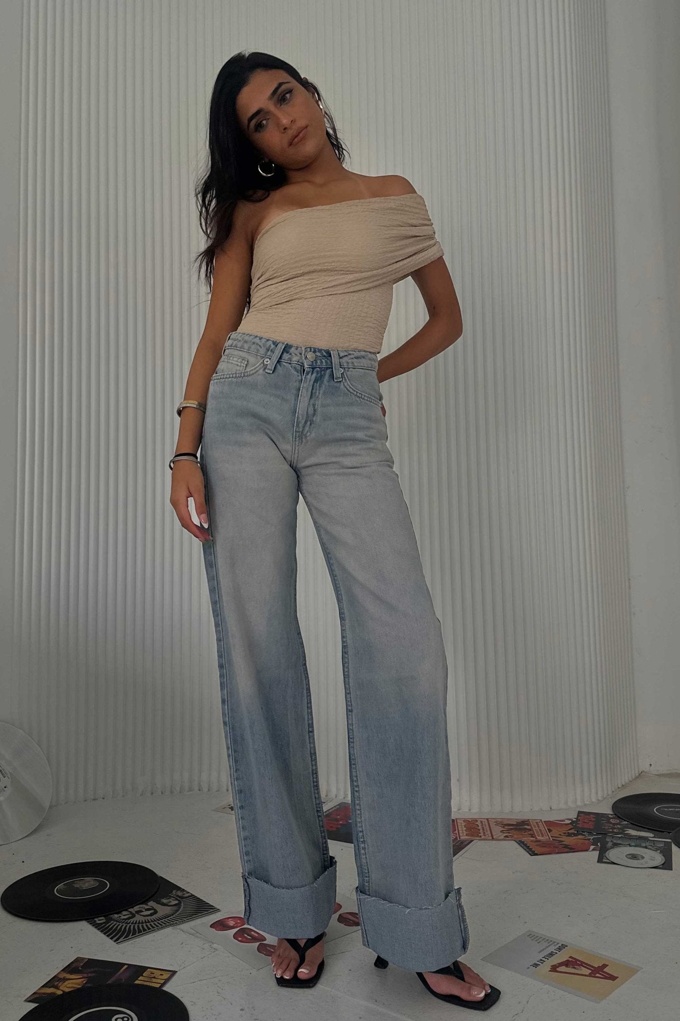 Wide-Leg Raw Hem Turn-Up - High-Waist Light Vintage Blue Jeans Wide-Leg CIZARO - Cizaro Jeans