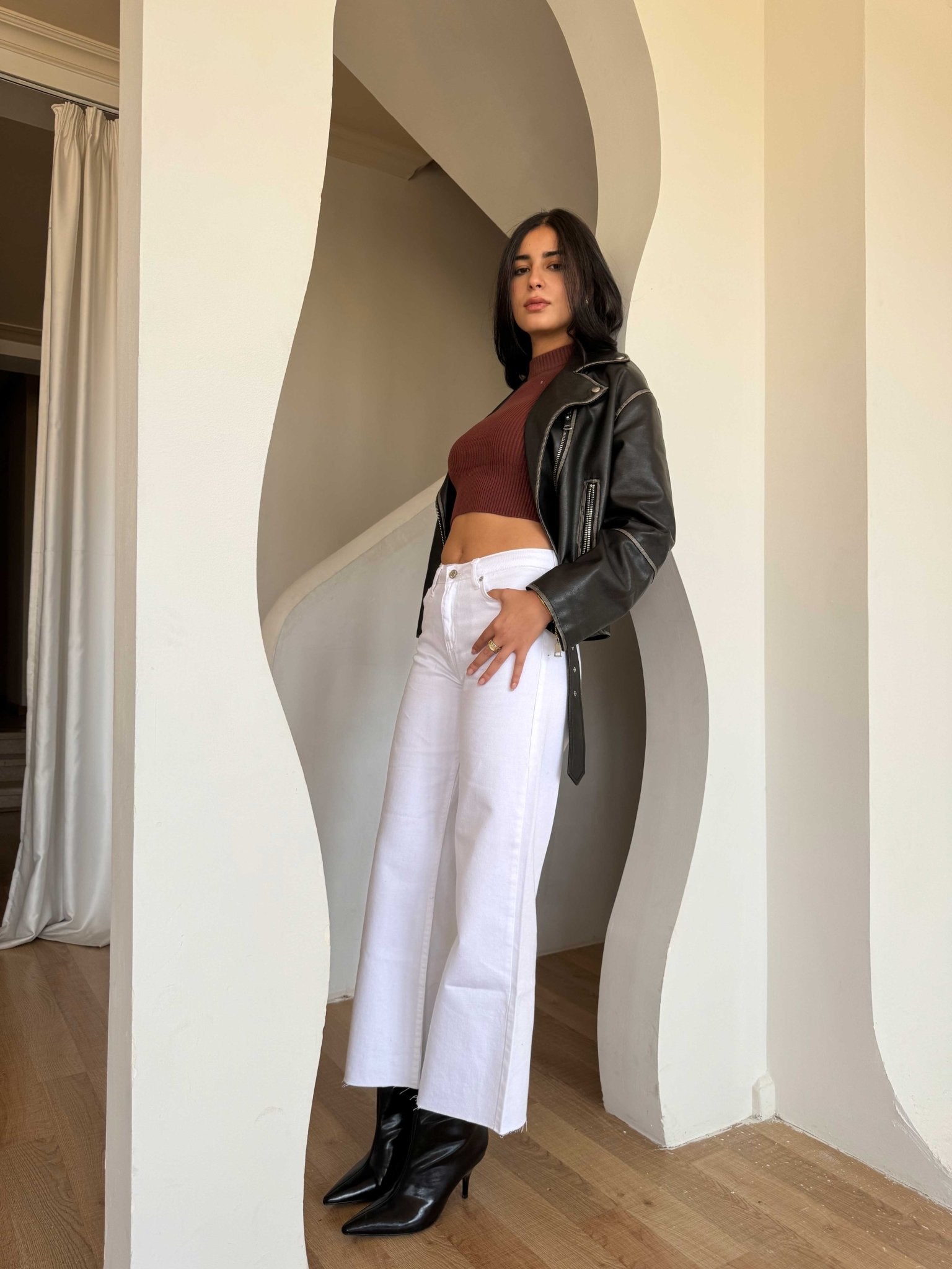 Cropped Wide Leg – Mid Rise White Jeans Wide-Leg CIZARO - Cizaro Jeans