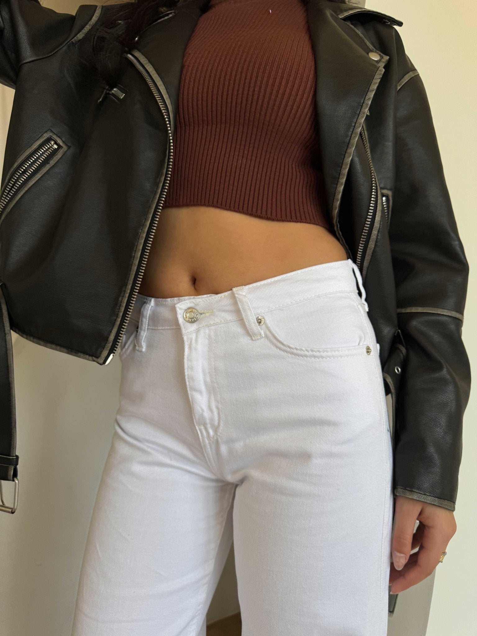 Cropped Wide Leg – Mid Rise White Jeans Wide-Leg CIZARO - Cizaro Jeans