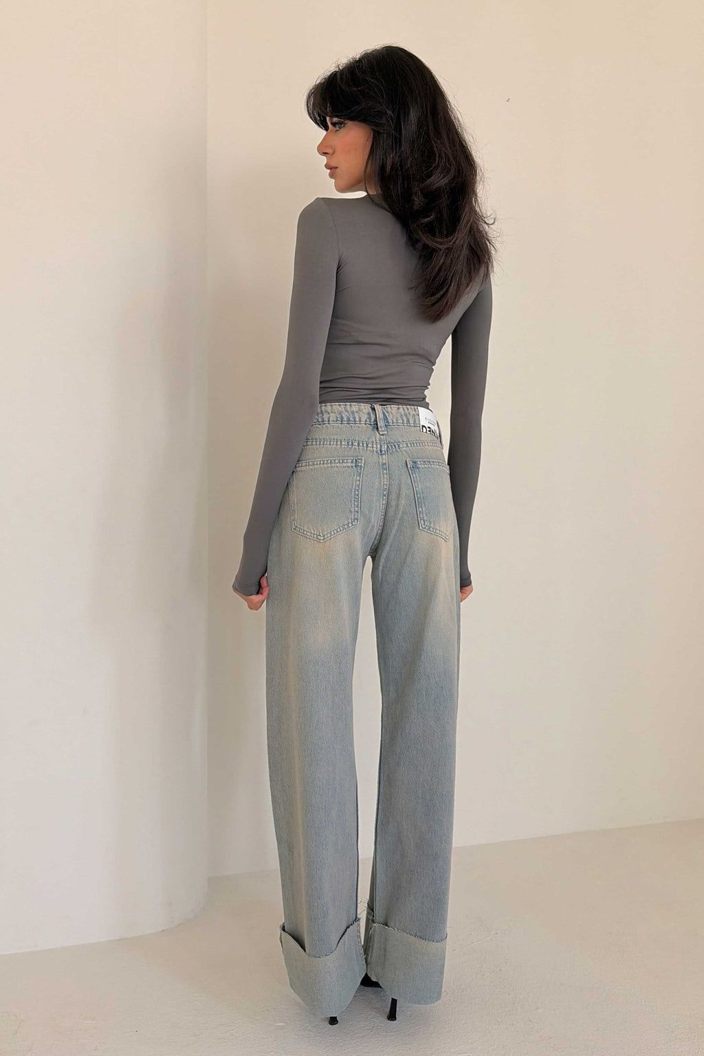 Wide Leg – Mid Rise Raw Hem Turn Up Light Vintage Blue Jeans Wide-Leg CIZARO - Cizaro Jeans