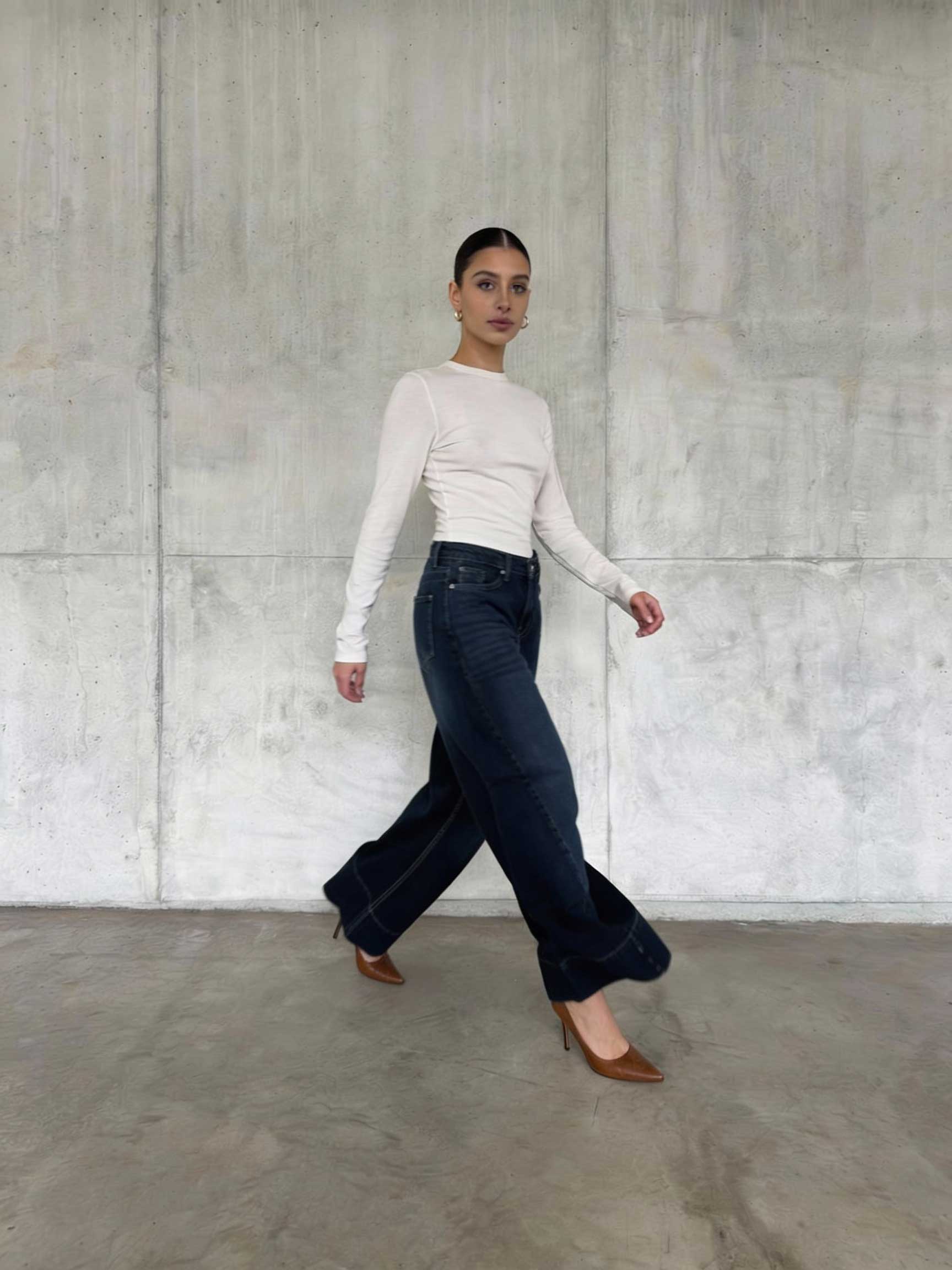 Extreme Wide-Leg – High-Waist Deep Ocean Blue Jeans