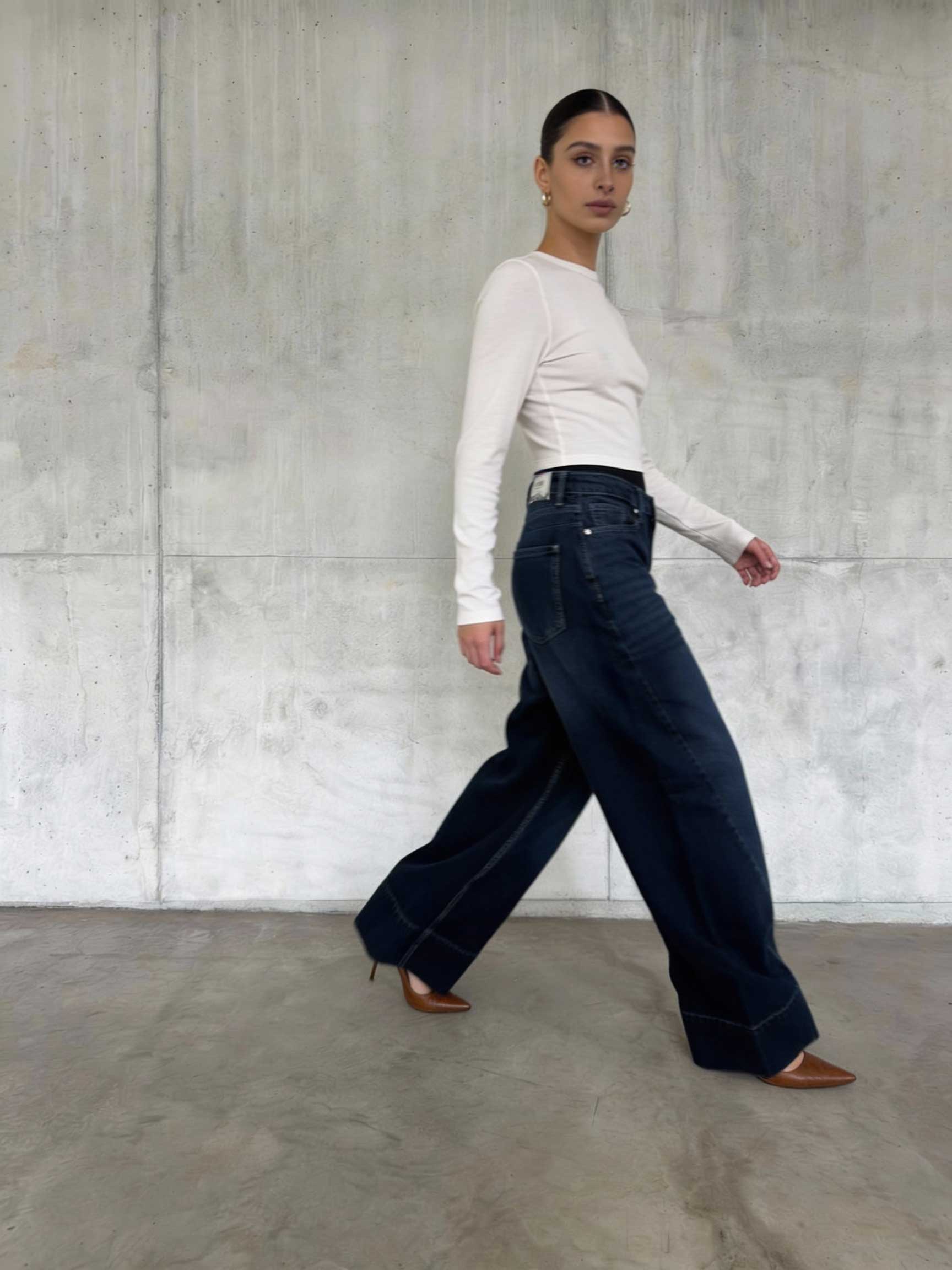 Extreme Wide-Leg – High-Waist Deep Ocean Blue Jeans