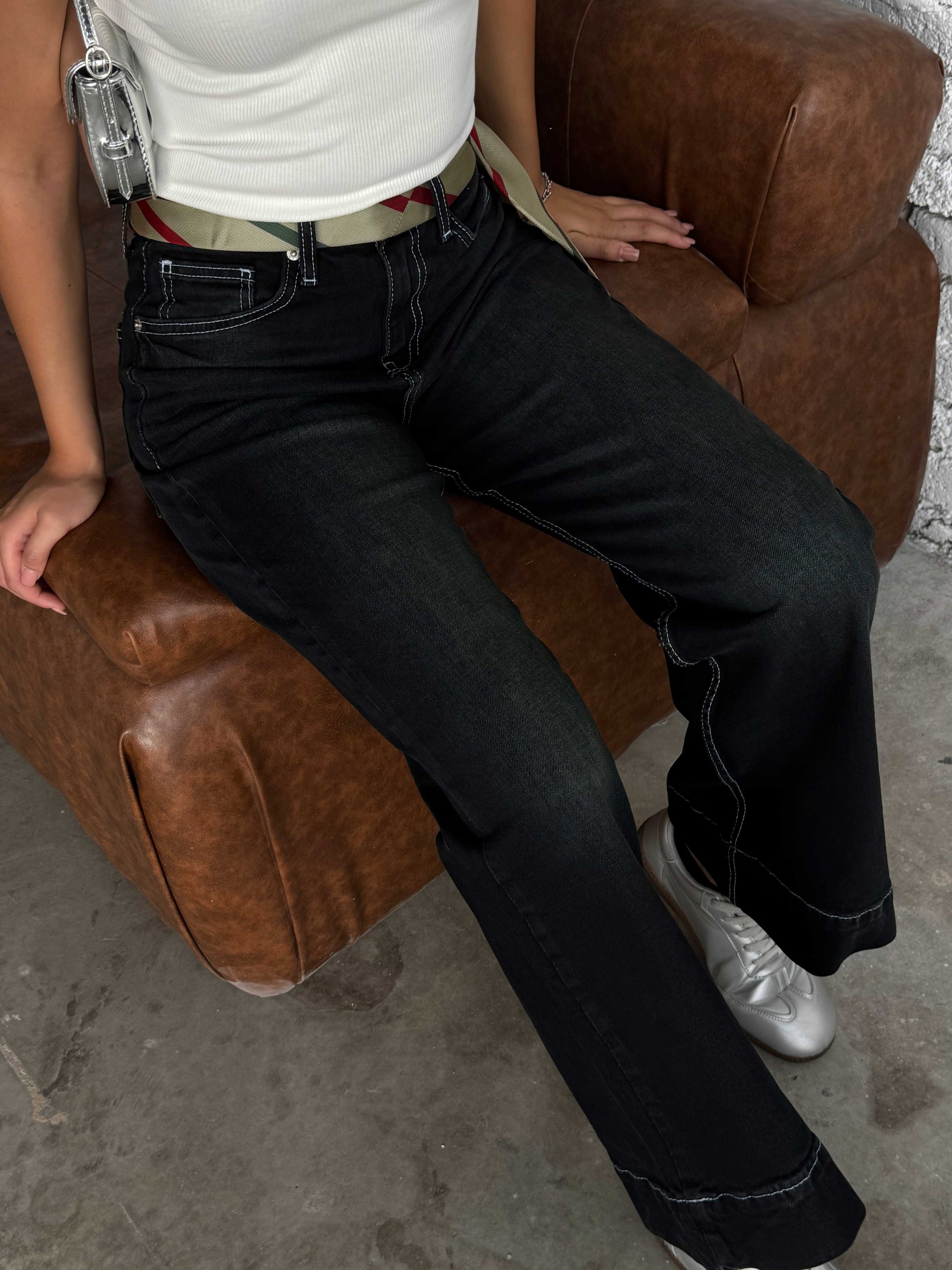 Wide leg High waist washed Black jeans Wide-Leg CIZARO - Cizaro Jeans