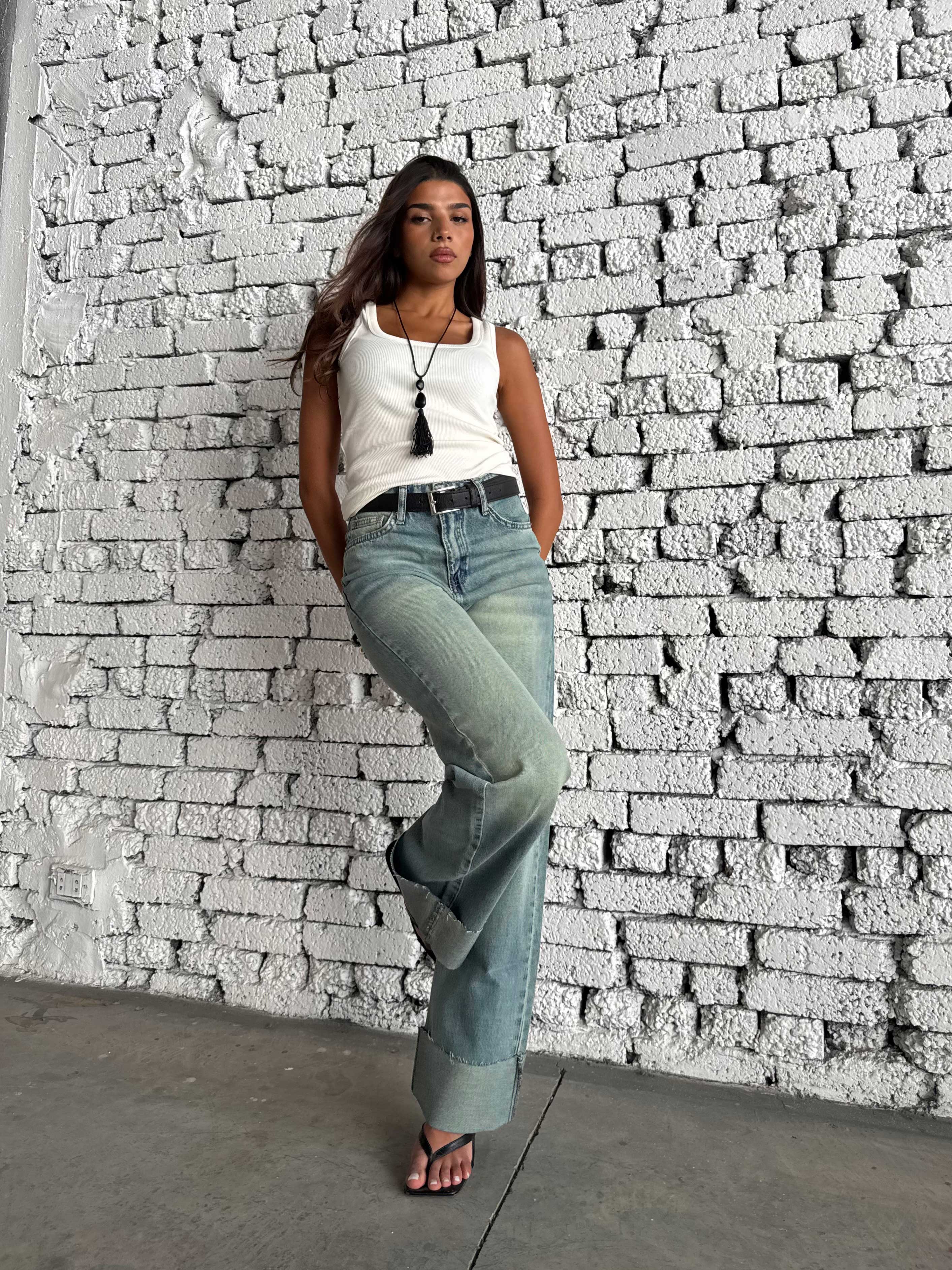 Wide Leg High Waist Raw Hem Turn-Up – Light Vintage Blue Jeans