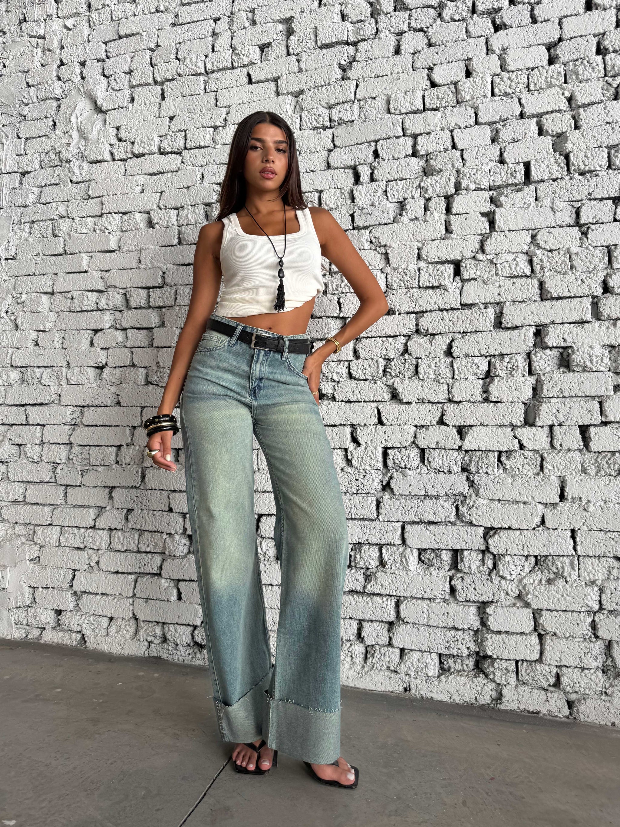 Wide Leg High Waist Raw Hem Turn-Up – Light Vintage Green Jeans Wide-leg CIZARO - Cizaro Jeans