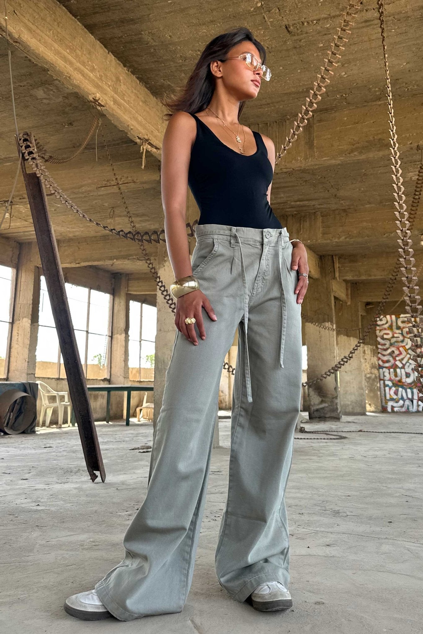 Wide Leg – Mid Rise Olive Jeans Wide-Leg CIZARO - Cizaro Jeans