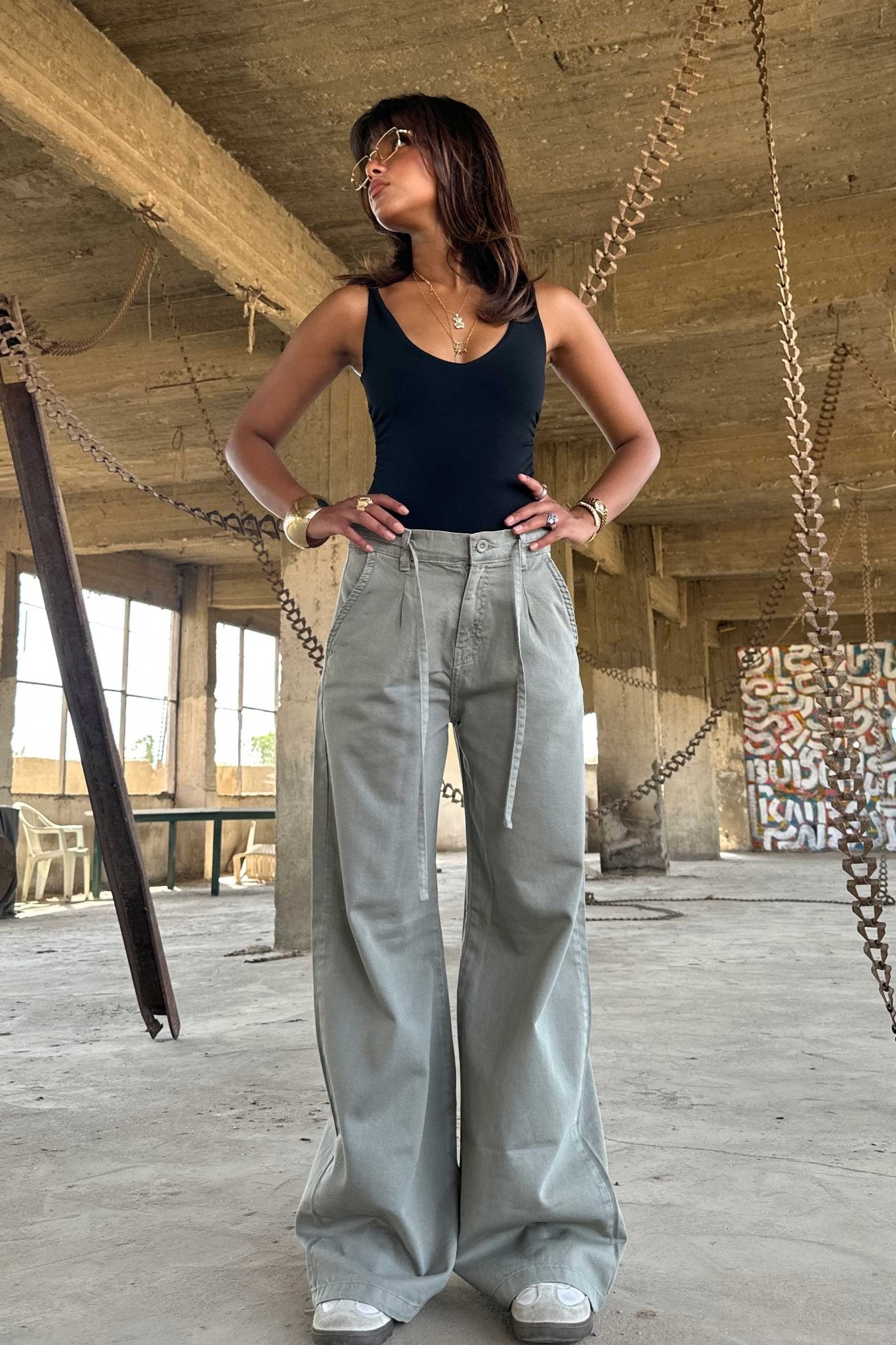 Wide Leg – Mid Rise Olive Jeans Wide-Leg CIZARO - Cizaro Jeans