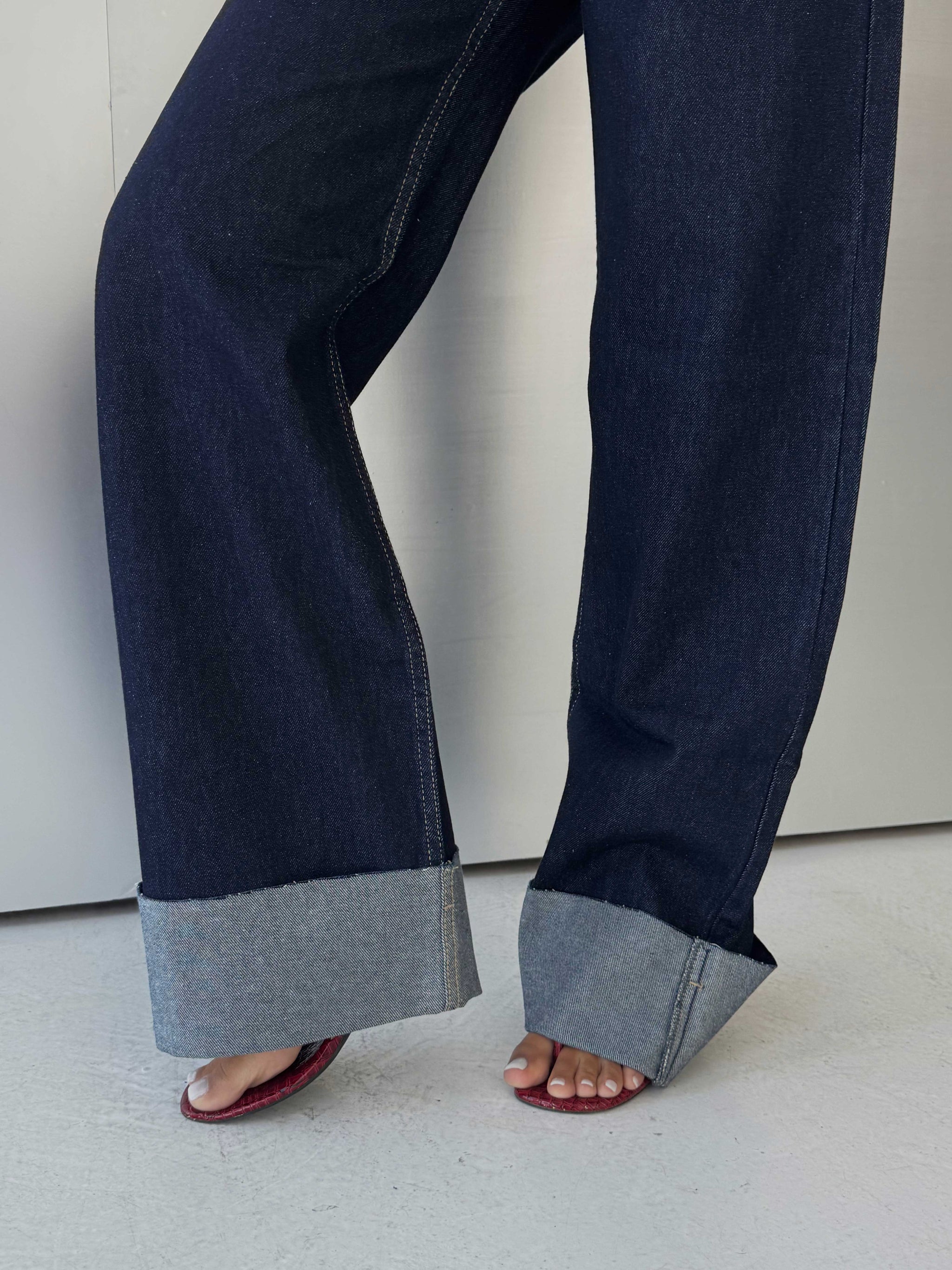 Wide leg High waist Raw Hem turn up Raw denim Wide-Leg CIZARO - Cizaro Jeans
