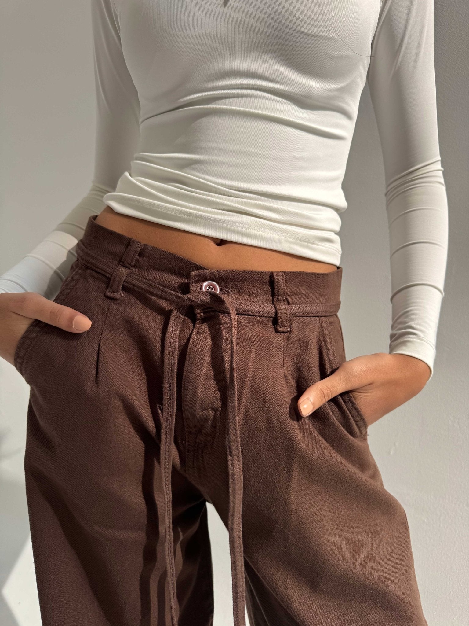 Wide Leg | Mid Rise Tie-Belt Pants – Dark Chocolate wide leg CIZARO - Cizaro Jeans