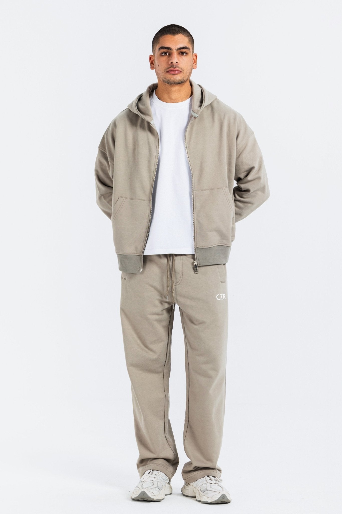 Zip-Up Hoodie – Olive hoodie CIZARO - Cizaro Jeans