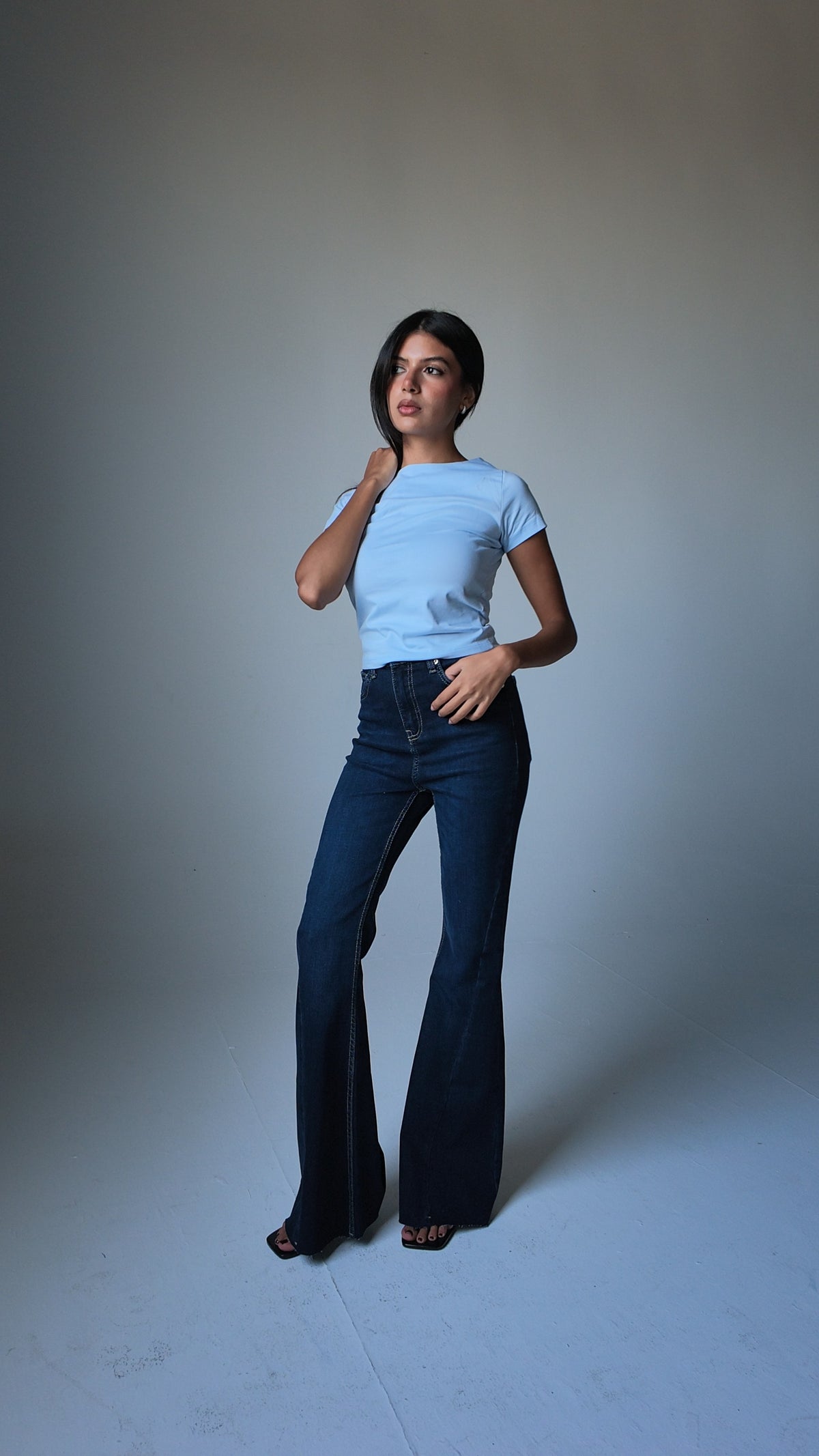 Super Flare High-Waist Dark Vintage Blue Jeans